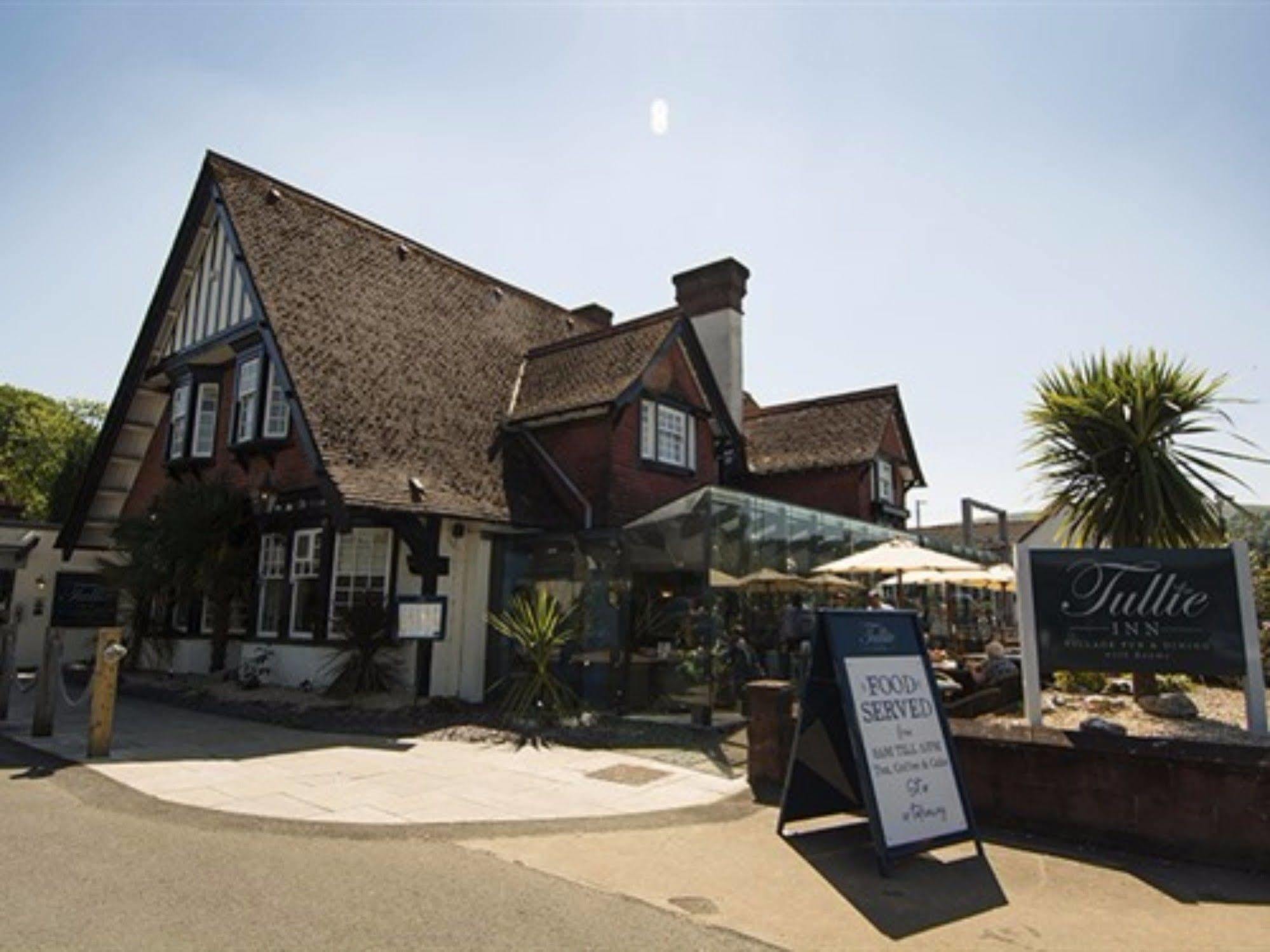 Tullie Inn Balloch Exterior photo